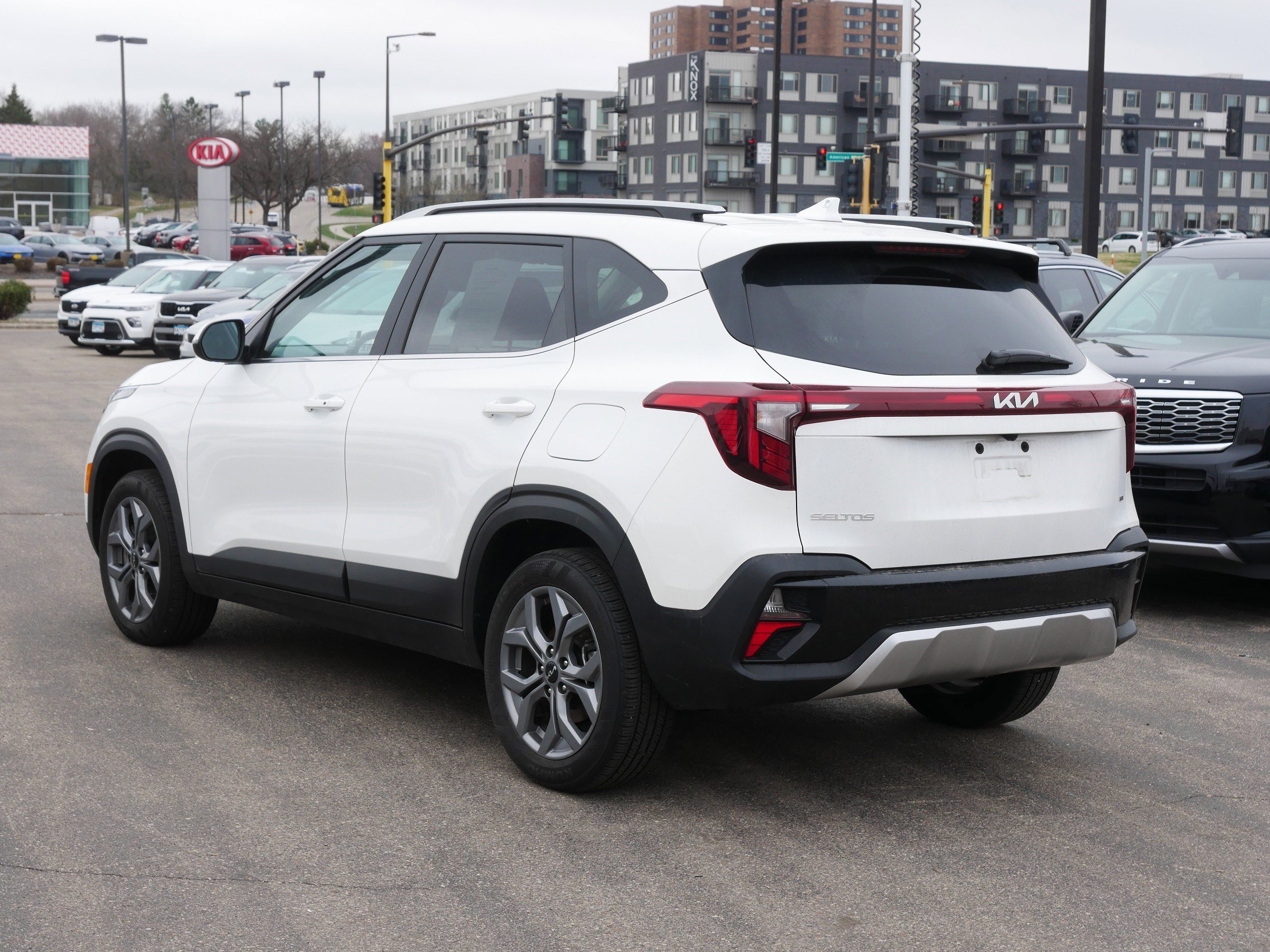 Certified 2024 Kia Seltos S image 3