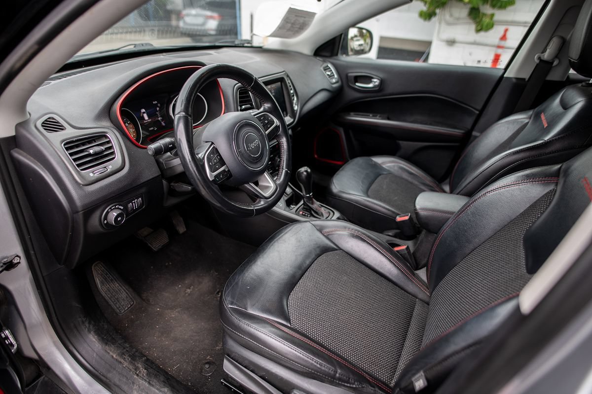 Used 2019 Jeep Compass Trailhawk AWD/4WD image 16
