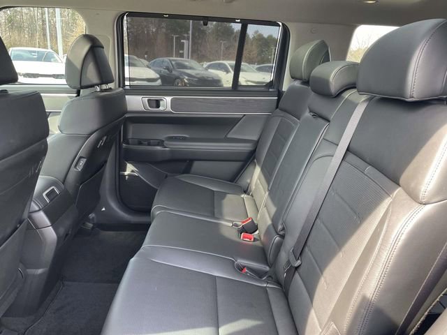 Used 2024 Hyundai Santa Fe Limited image 25