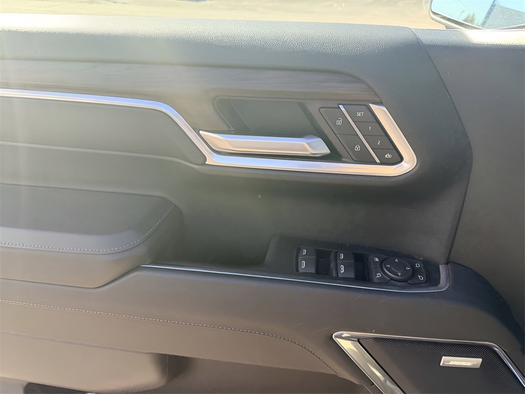Used 2023 GMC Sierra 1500 SLT w/ SLT Premium Package image 24