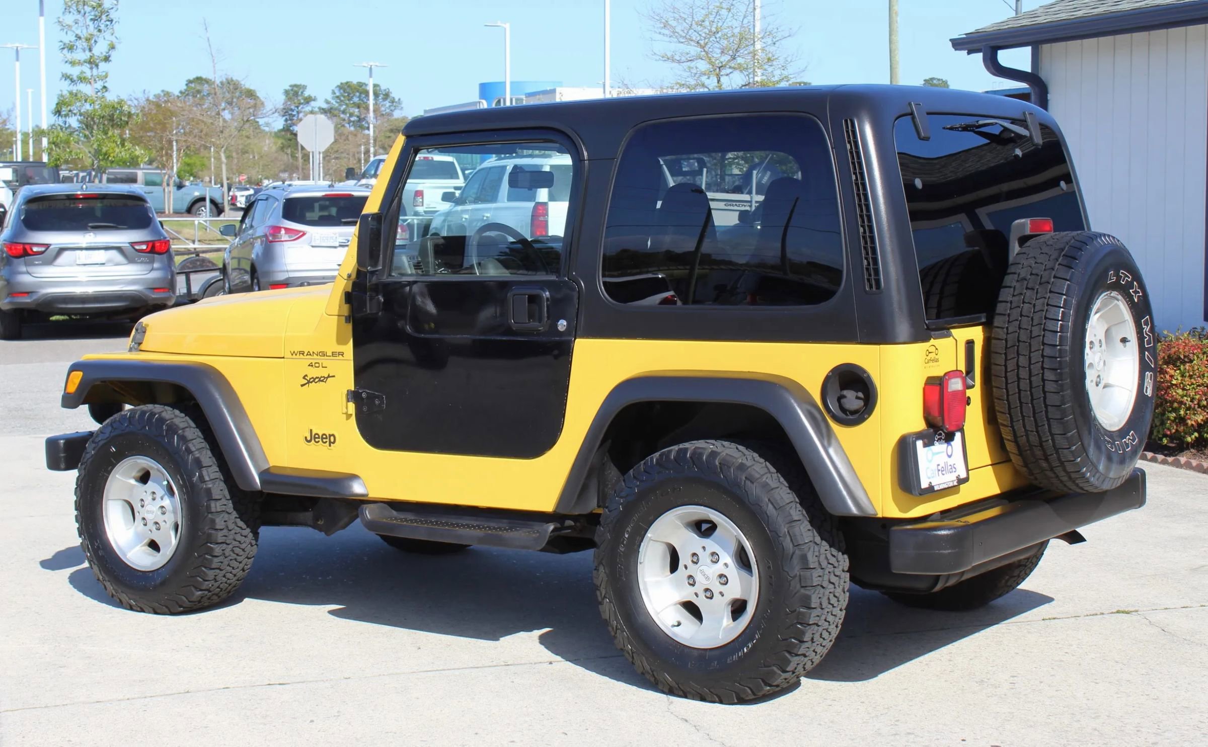 Used 2000 Jeep Wrangler Sport image 3
