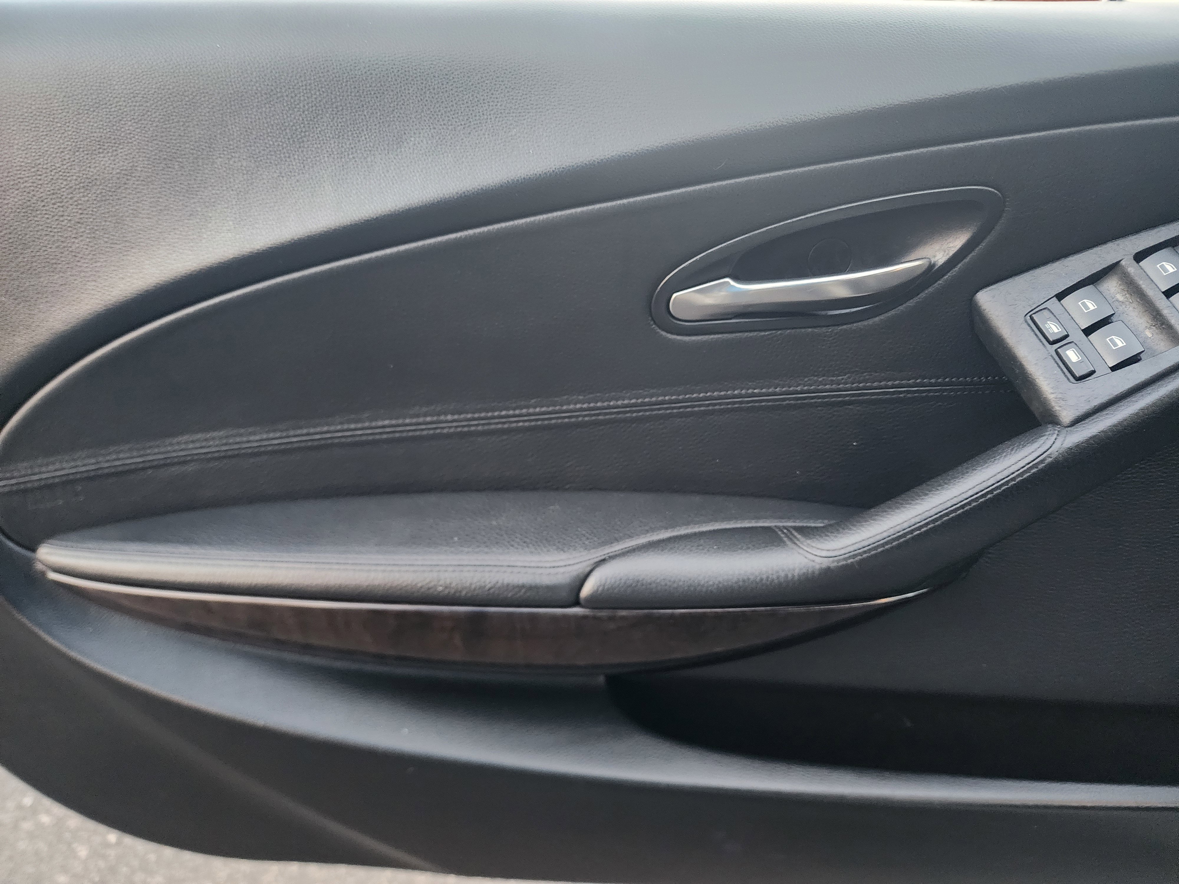 Used 2007 BMW 650i Convertible image 20