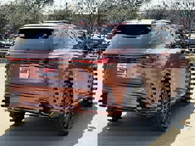 Used 2023 Lexus RX 500h 500h F Sport Performance w/ Accessory Package (Z1) image 4