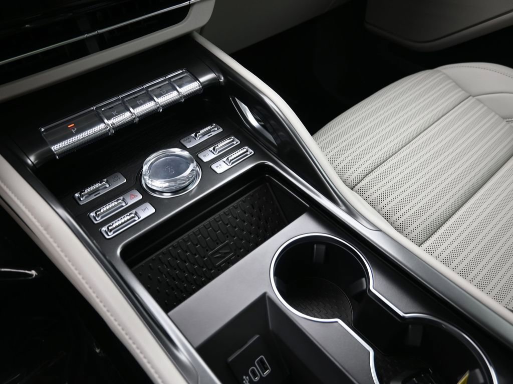 New 2026 Lincoln Nautilus Reserve image 20