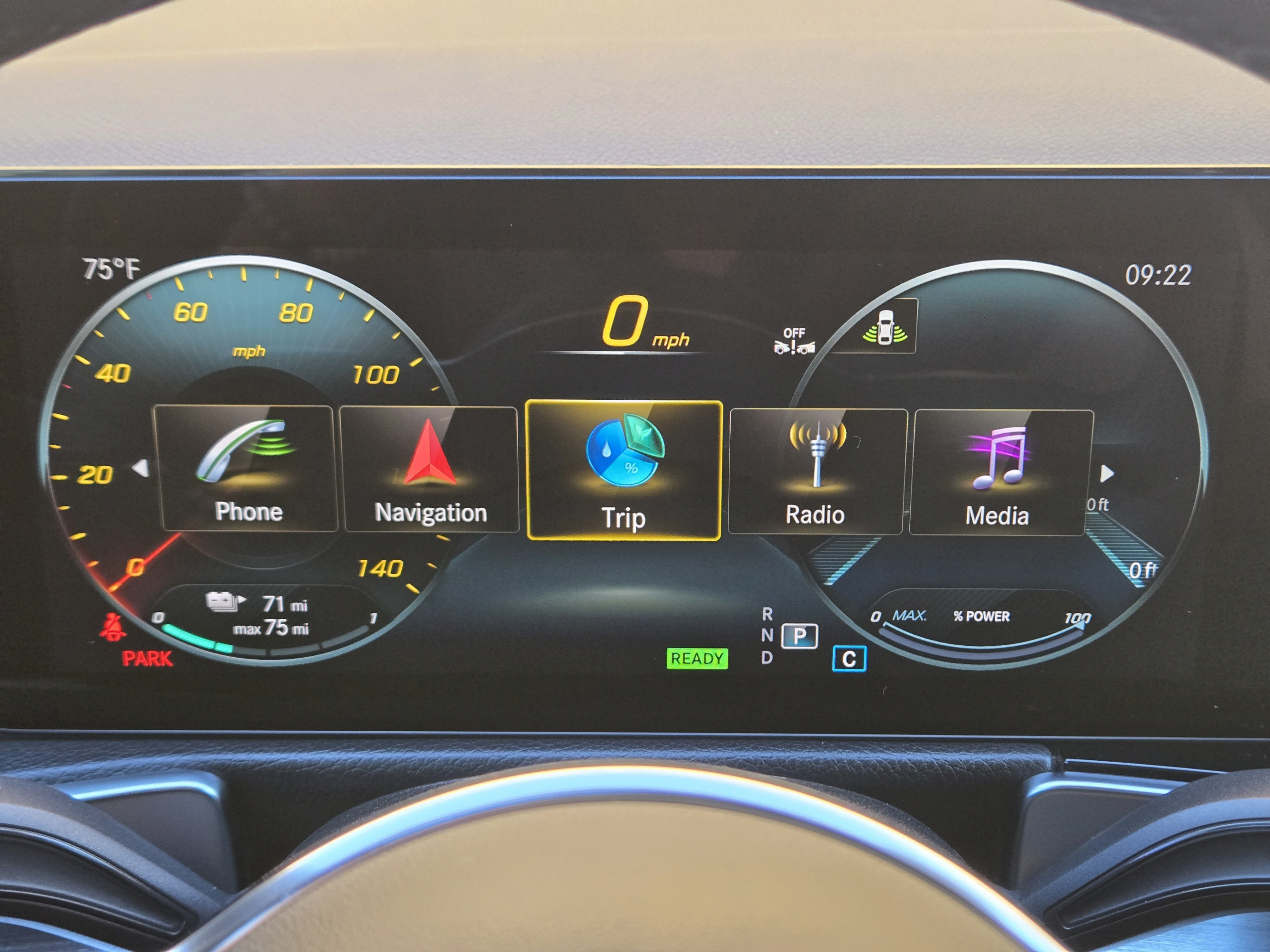 Certified 2023 Mercedes-Benz EQB 300 4MATIC image 13