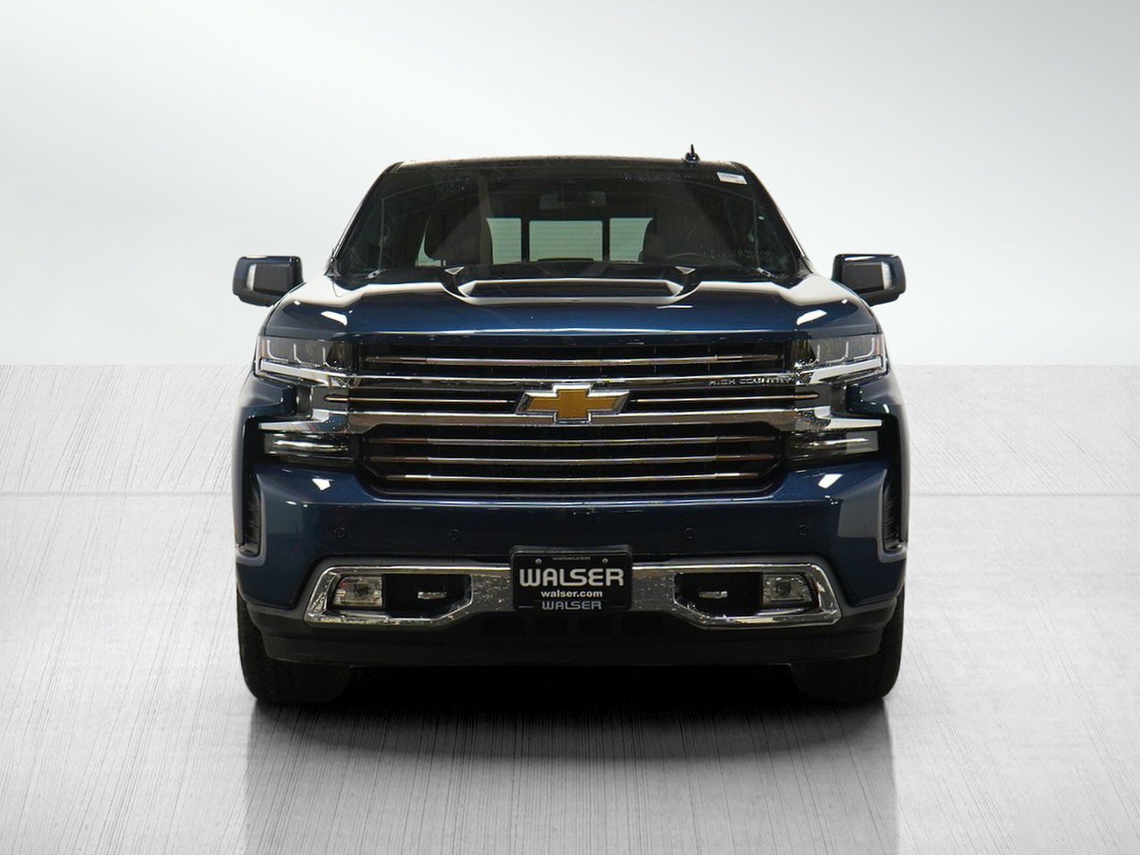 Used 2022 Chevrolet Silverado 1500 High Country w/ Safety Package II AWD/4WD image 8