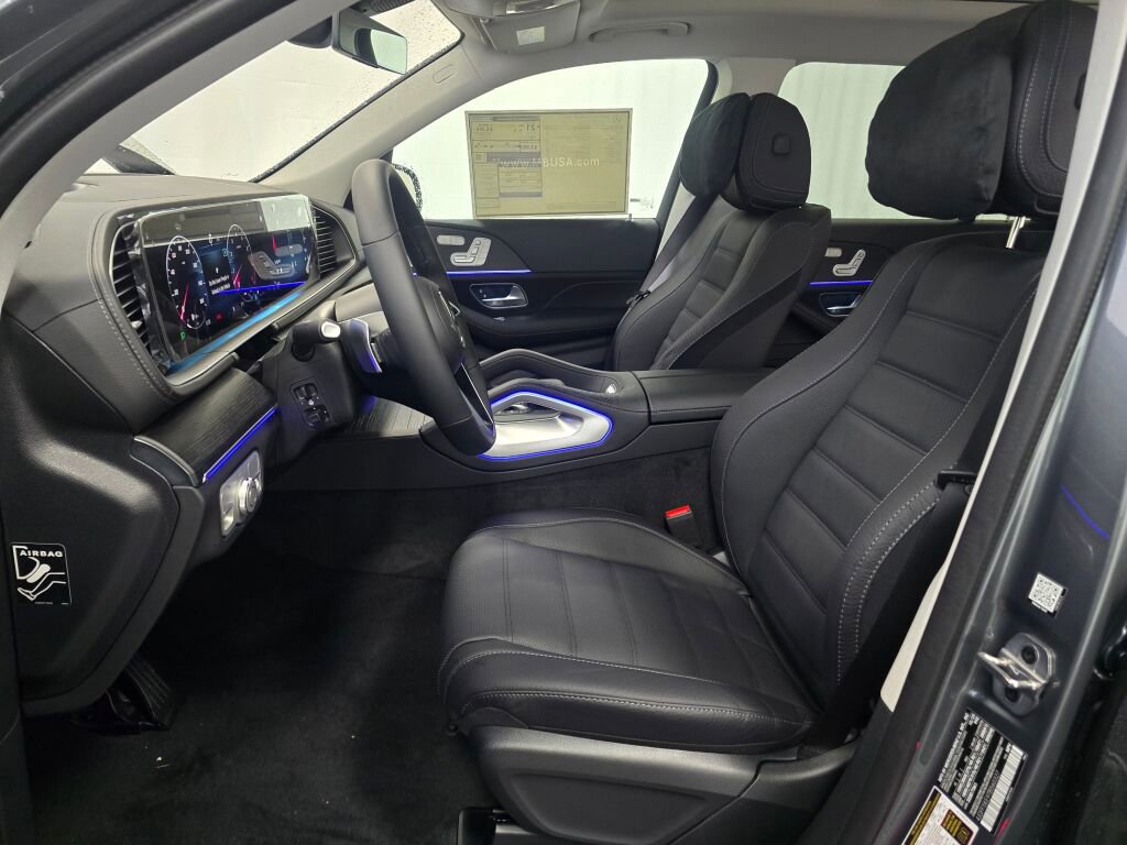 New 2026 Mercedes-Benz GLS 450 4MATIC image 13