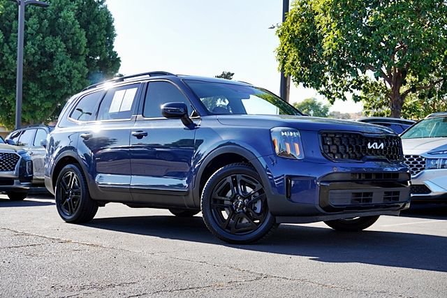 Used 2024 Kia Telluride EX X-Line AWD/4WD image 2