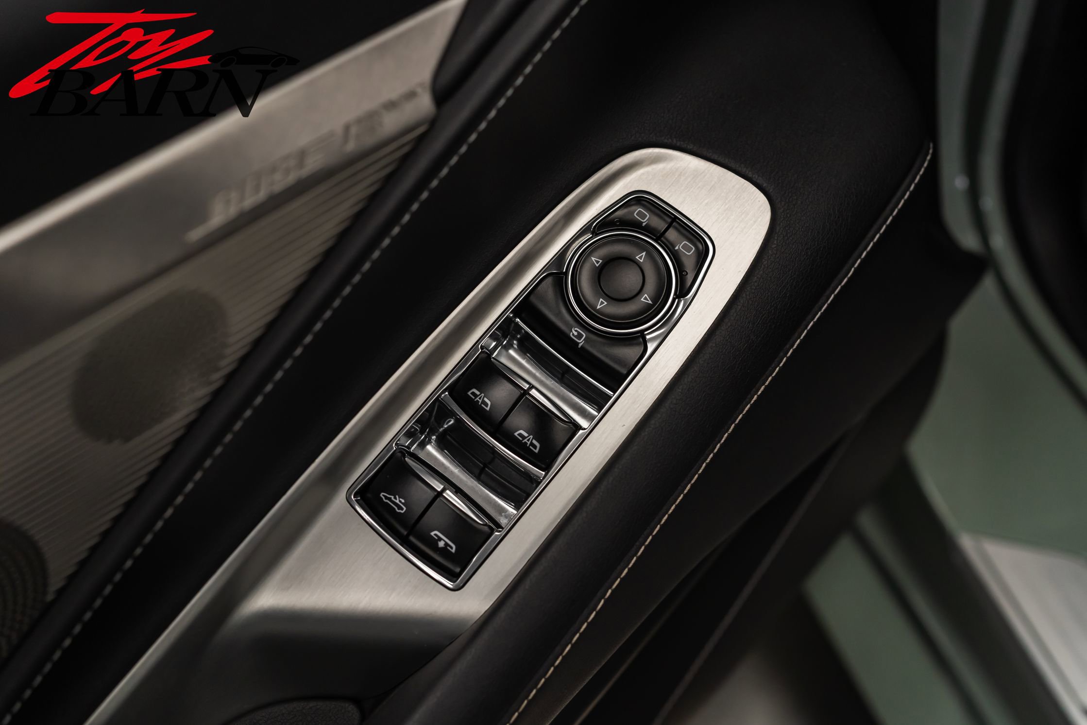 Used 2024 Chevrolet Corvette Stingray Preferred Conv w/ Z51 Performance Package image 32