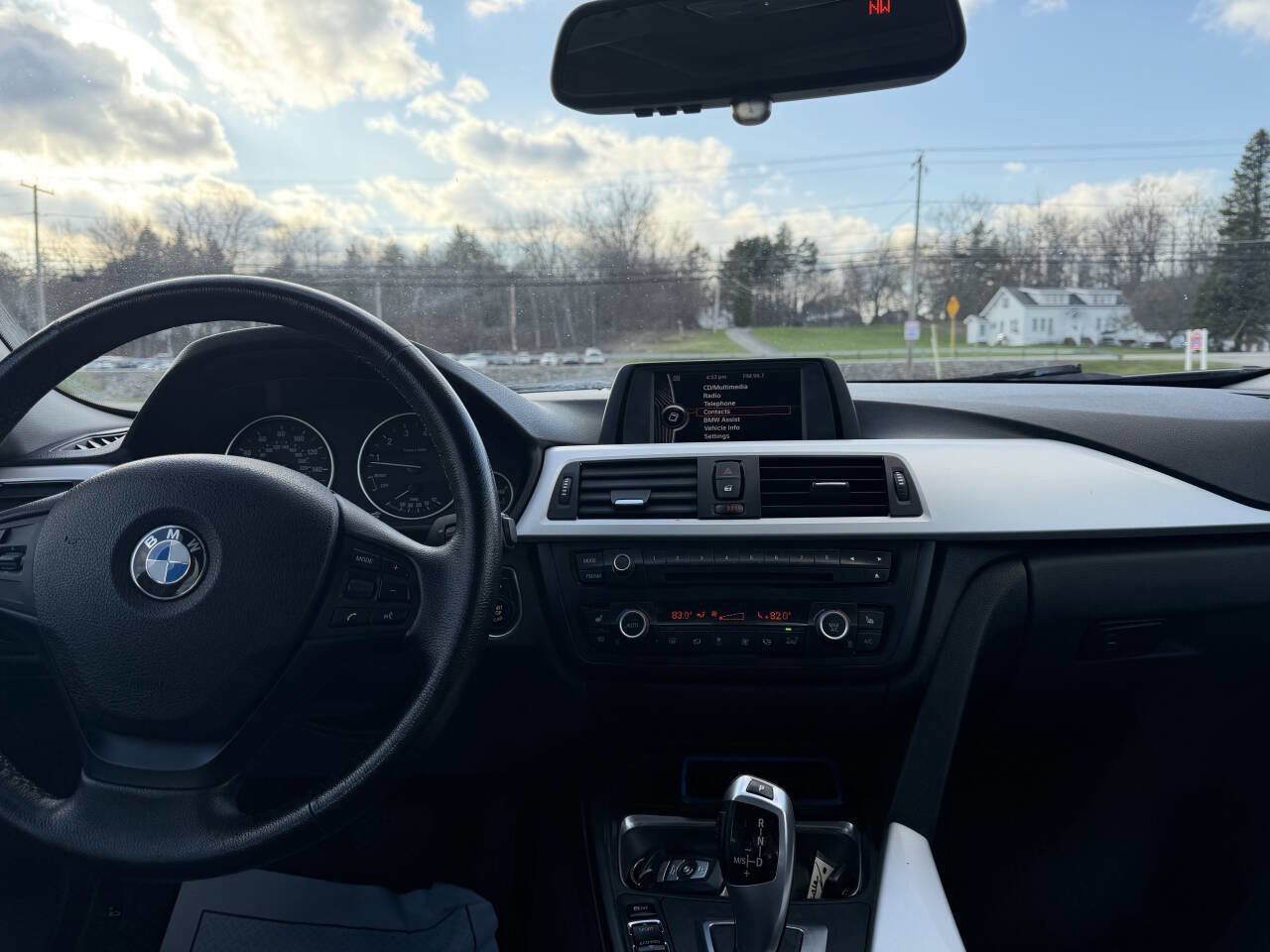 Used 2013 BMW 328i xDrive Sedan image 10