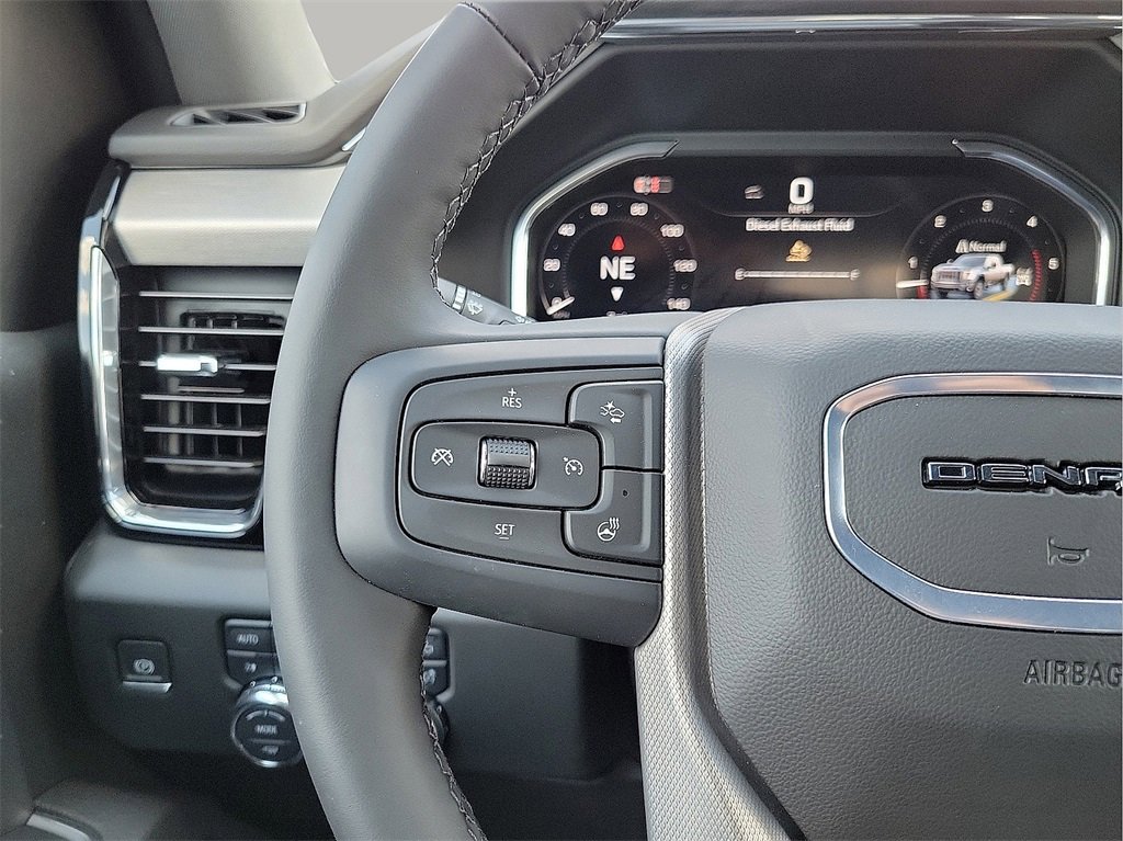 Used 2024 GMC Sierra 2500 Denali w/ Denali Reserve Package image 17
