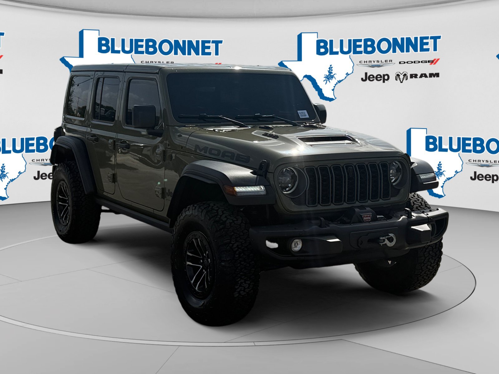 Used 2026 Jeep Wrangler Unlimited Rubicon 392 w/ Quick Order Package 27X Moab AWD/4WD image 3