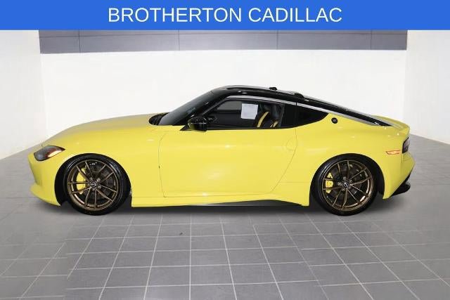 Used 2023 Nissan Z w/ Floor Mat Package (L93) RWD image 2