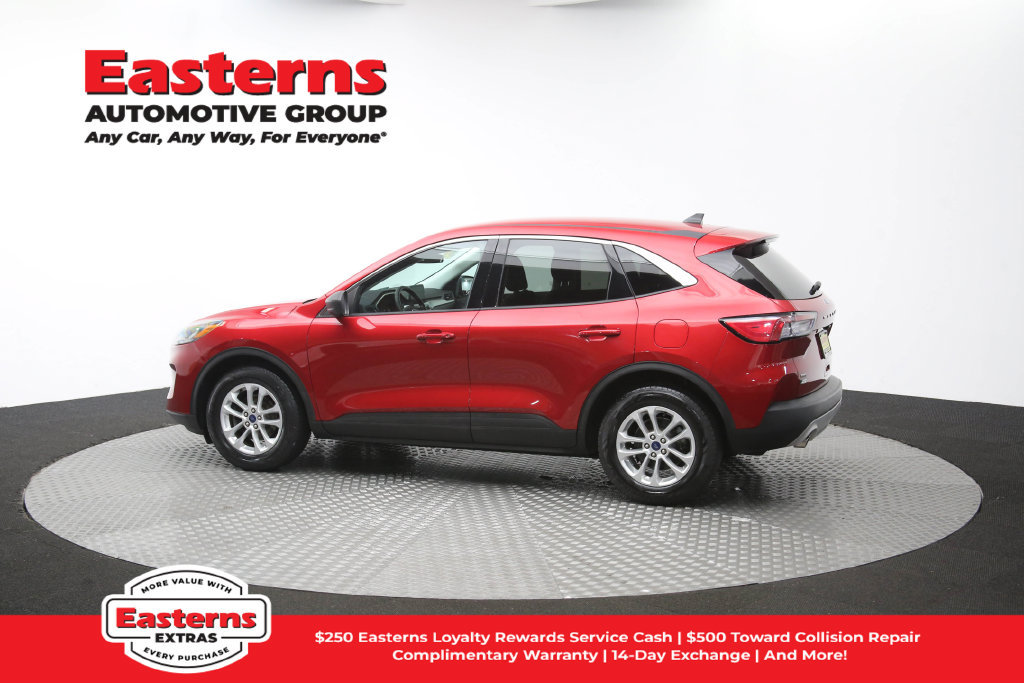 Used 2022 Ford Escape SE w/ Convenience Package FWD image 64
