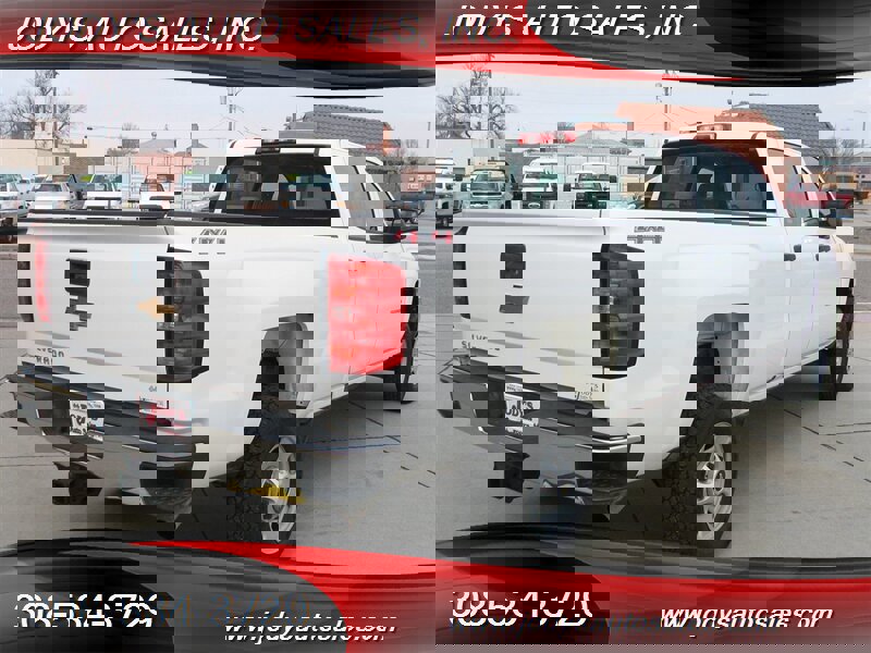 Used 2017 Chevrolet Silverado 2500 W/T image 32