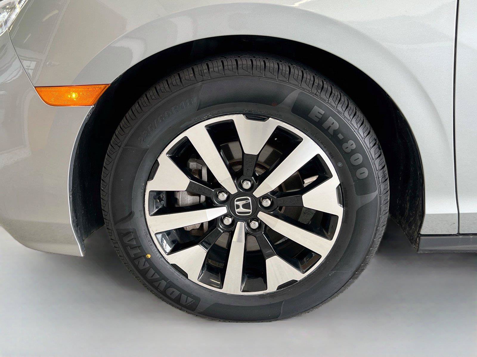 Certified 2025 Honda Odyssey EX-L image 30