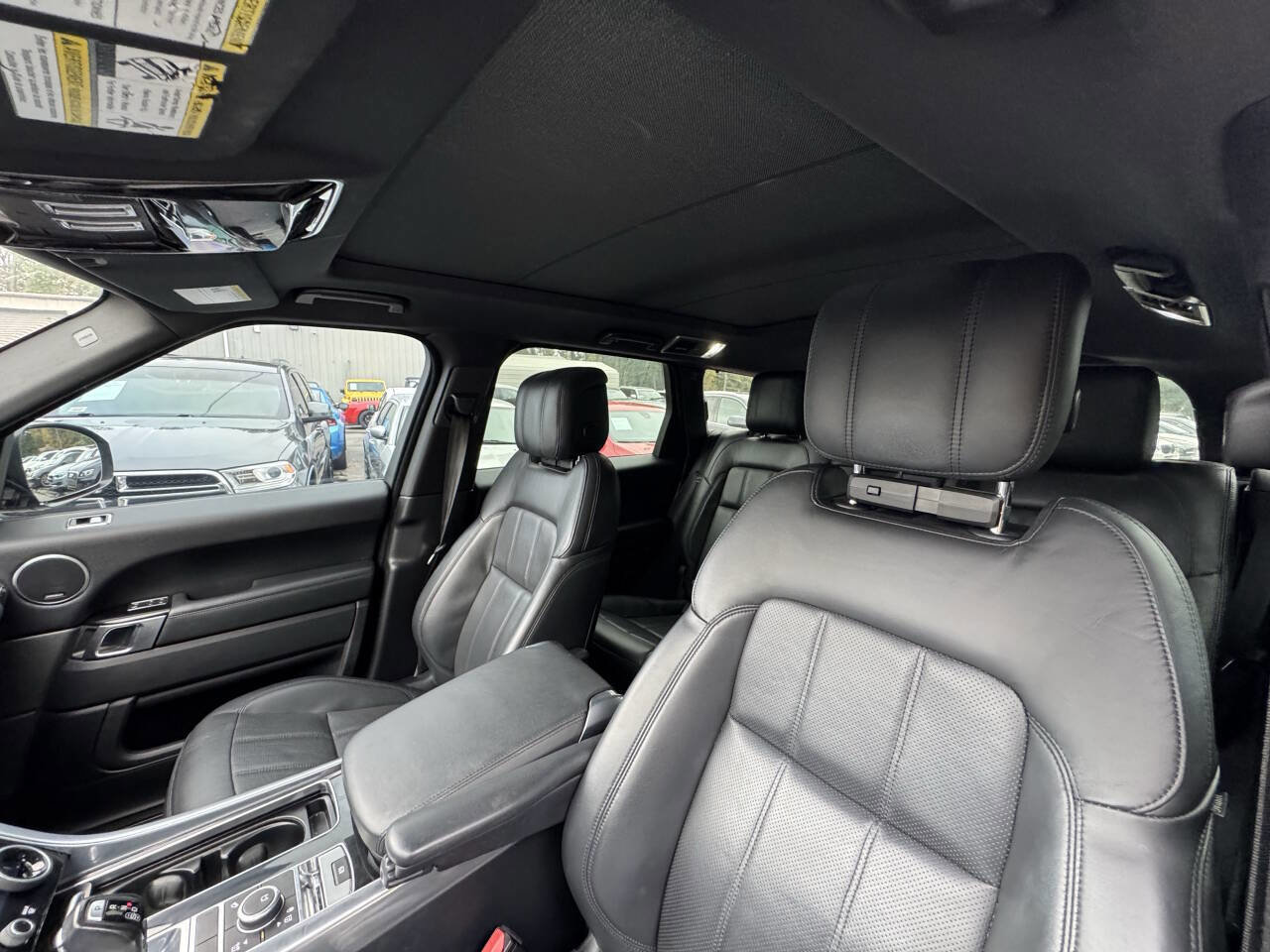 Used 2019 Land Rover Range Rover Sport HSE image 12