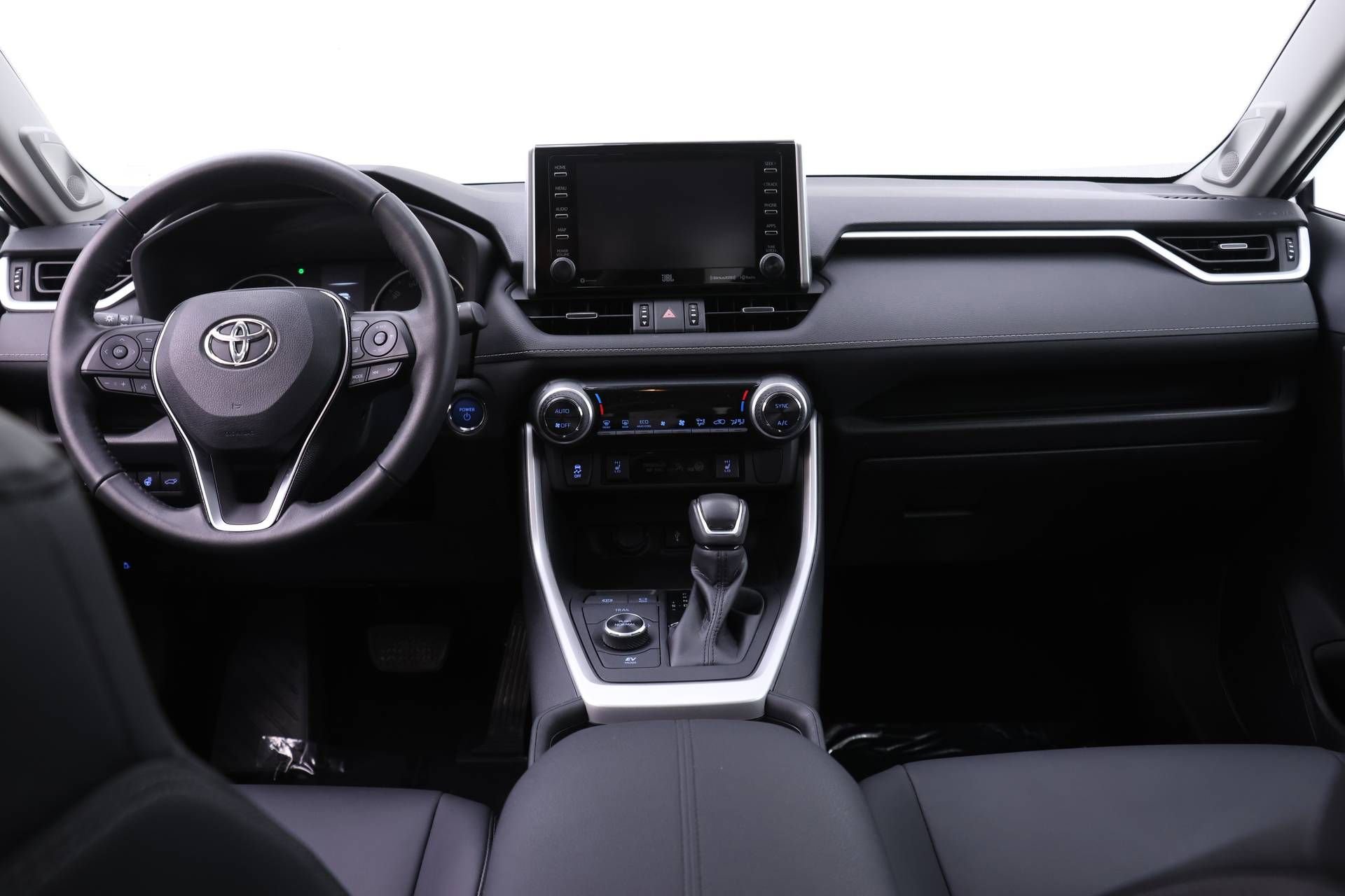 Certified 2021 Toyota RAV4 XLE Premium image 4