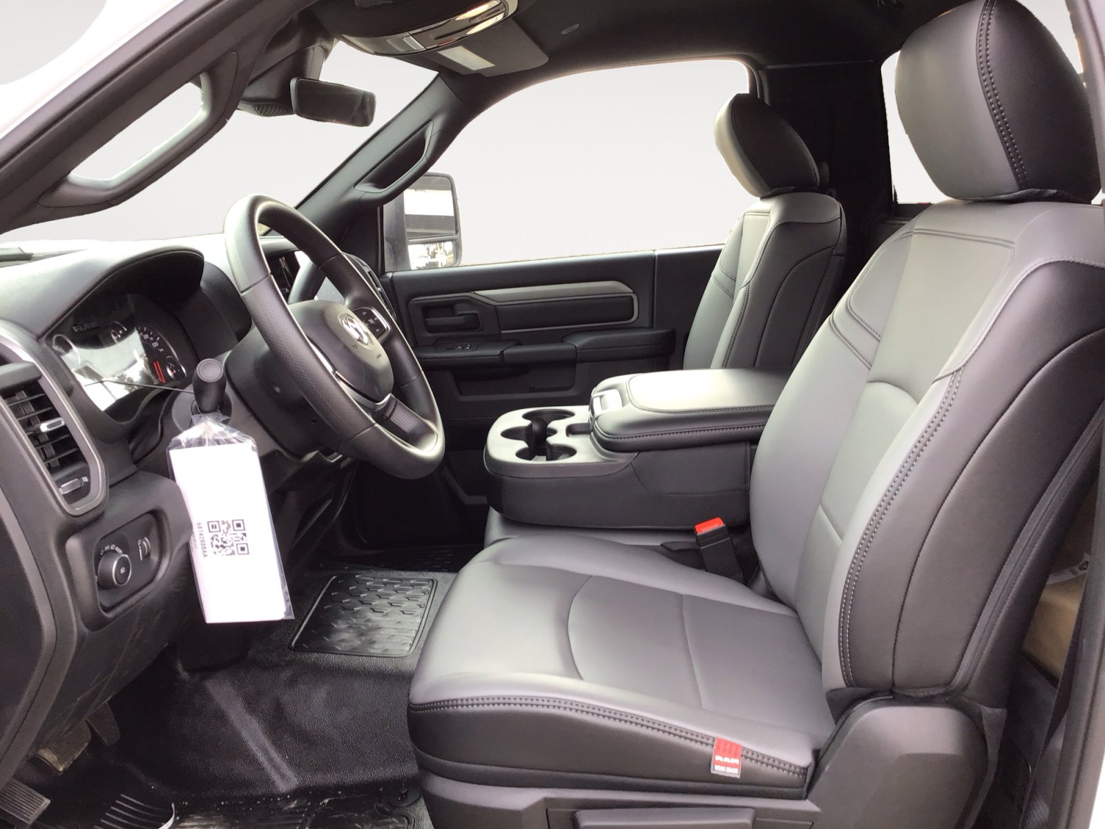 New 2026 RAM 5500 Tradesman w/ Chrome Appearance Group image 16