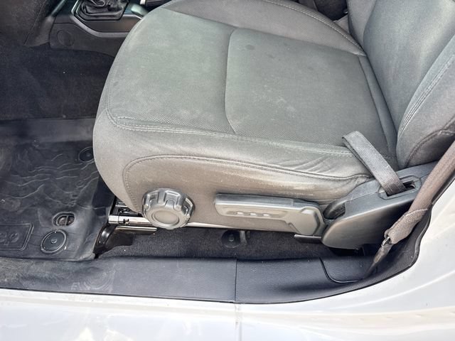 Used 2018 Jeep Wrangler Unlimited Sport S AWD/4WD image 7