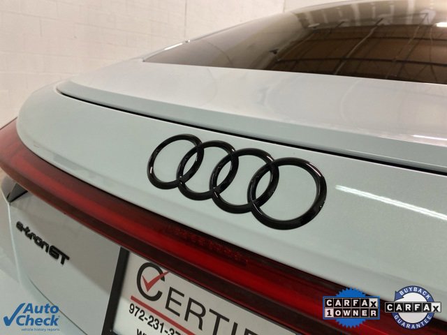 Used 2024 Audi e-tron GT Prestige w/ Prestige Package image 93