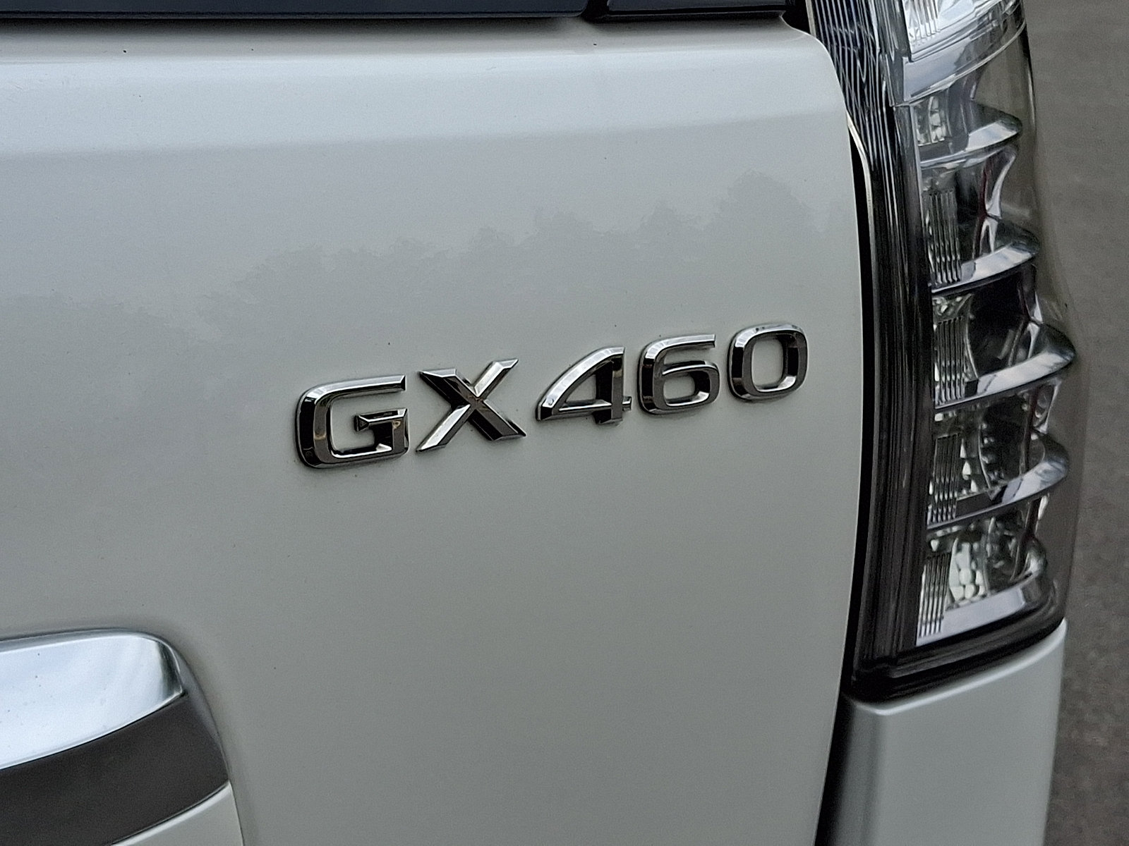 Certified 2023 Lexus GX 460 Premium w/ Premium Package AWD/4WD image 32