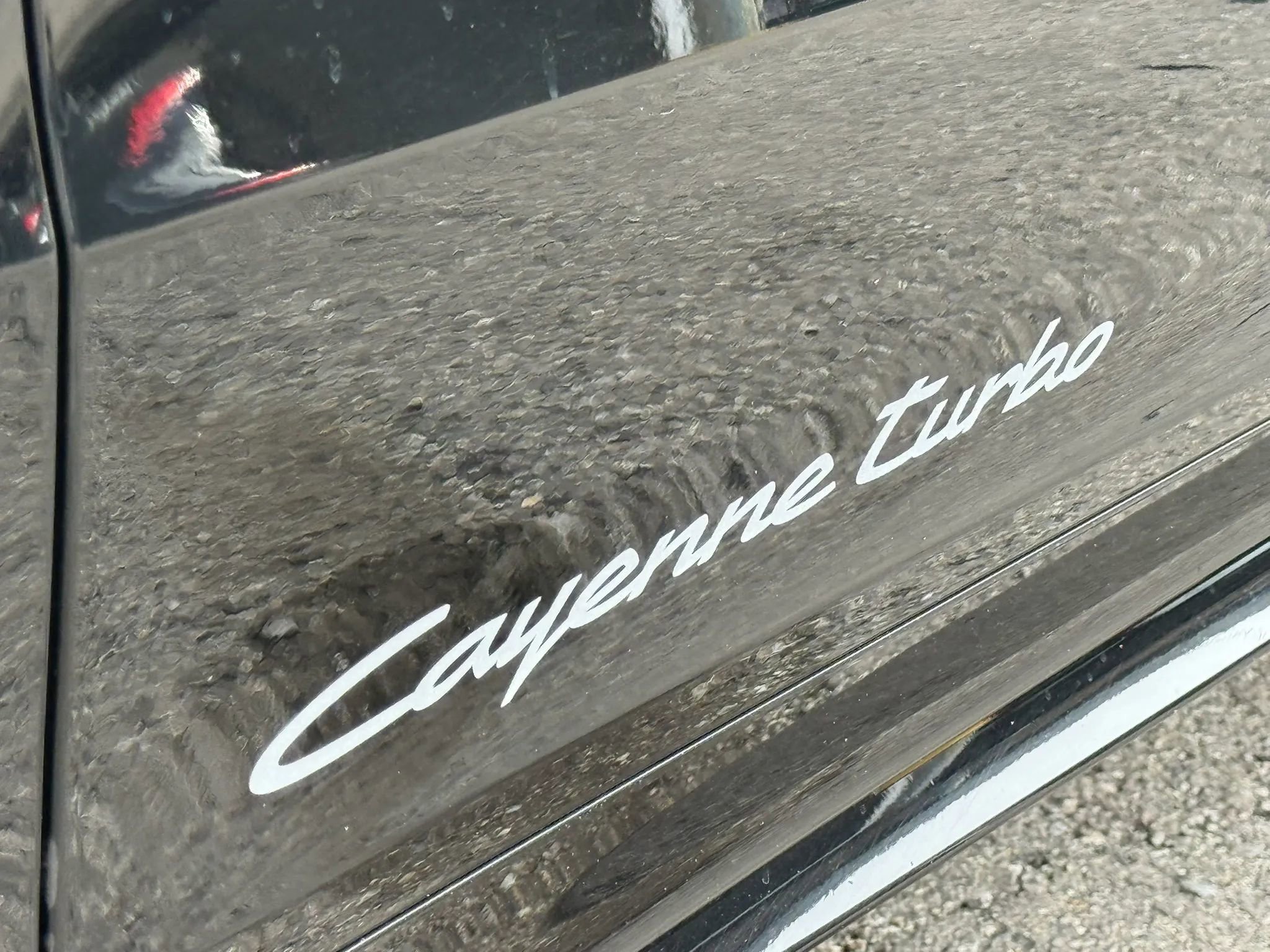 Used 2024 Porsche Cayenne Turbo image 6