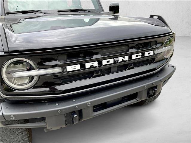 Used 2023 Ford Bronco Outer Banks w/ Sasquatch Package AWD/4WD image 28