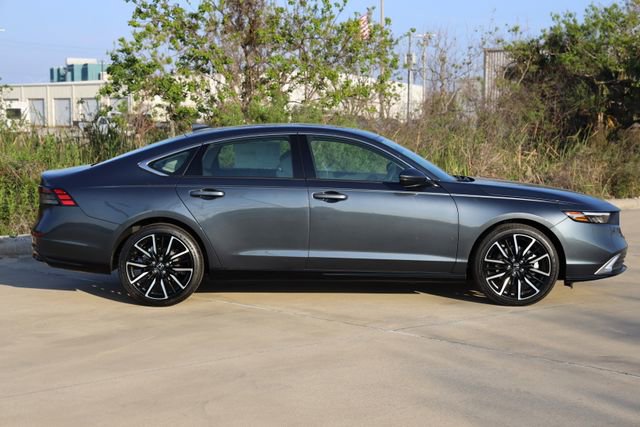 New 2026 Honda Accord Touring image 4