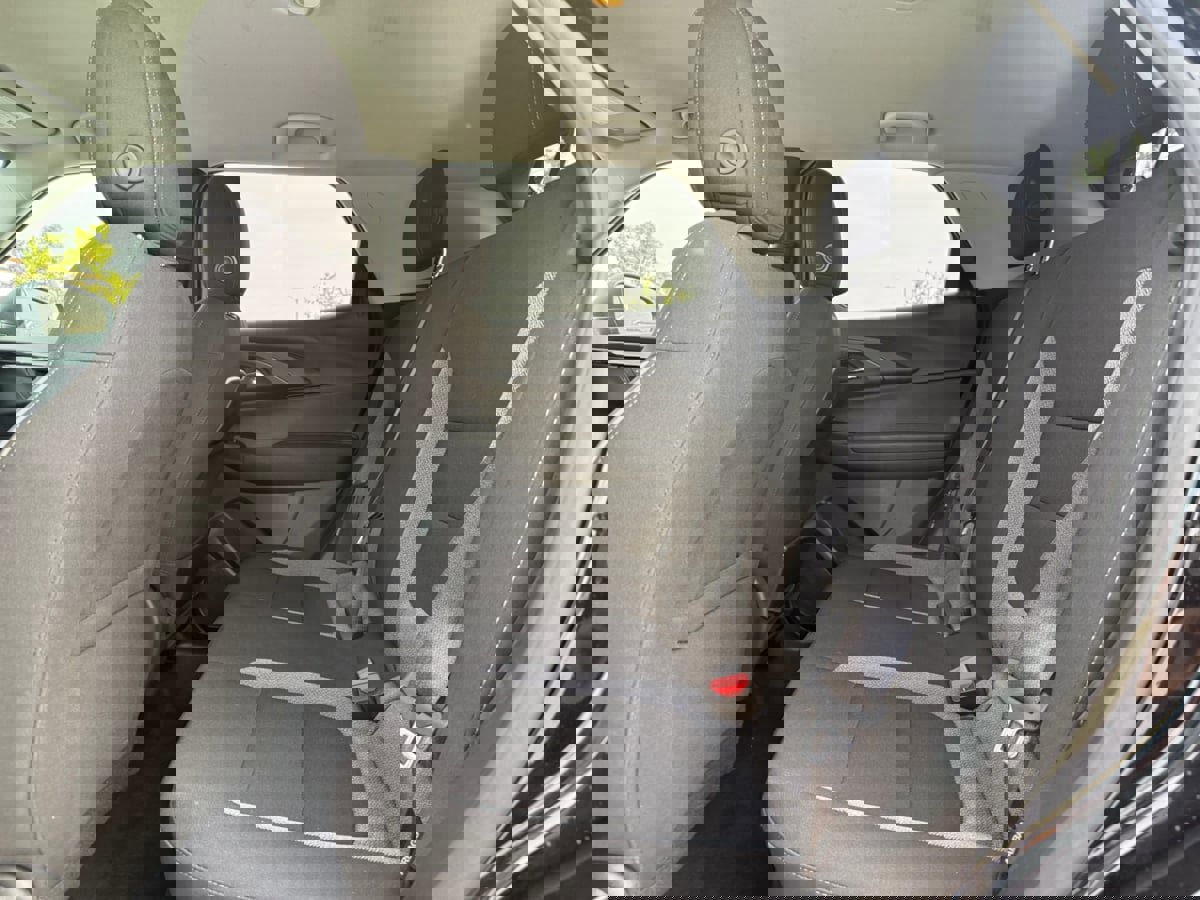 Used 2024 Chevrolet TrailBlazer LS w/ LS Convenience Package image 15