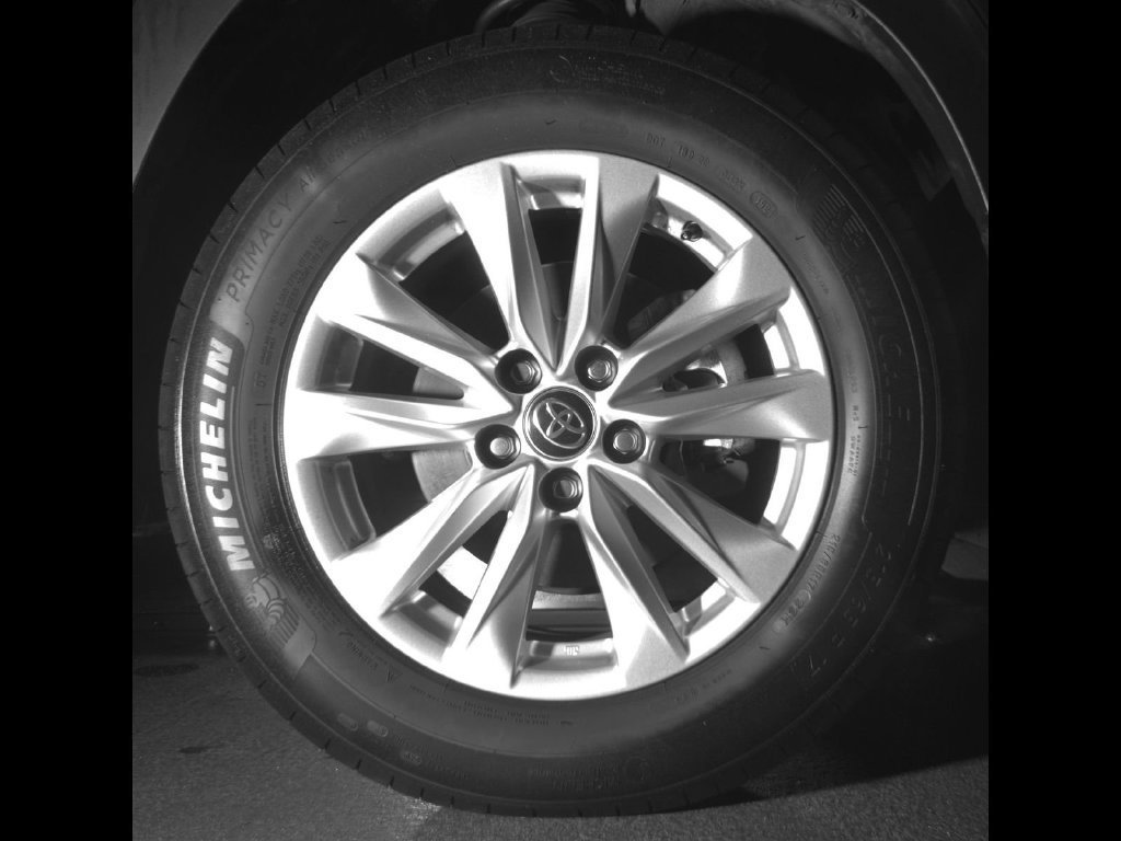Certified 2025 Toyota Corolla Cross LE FWD image 21