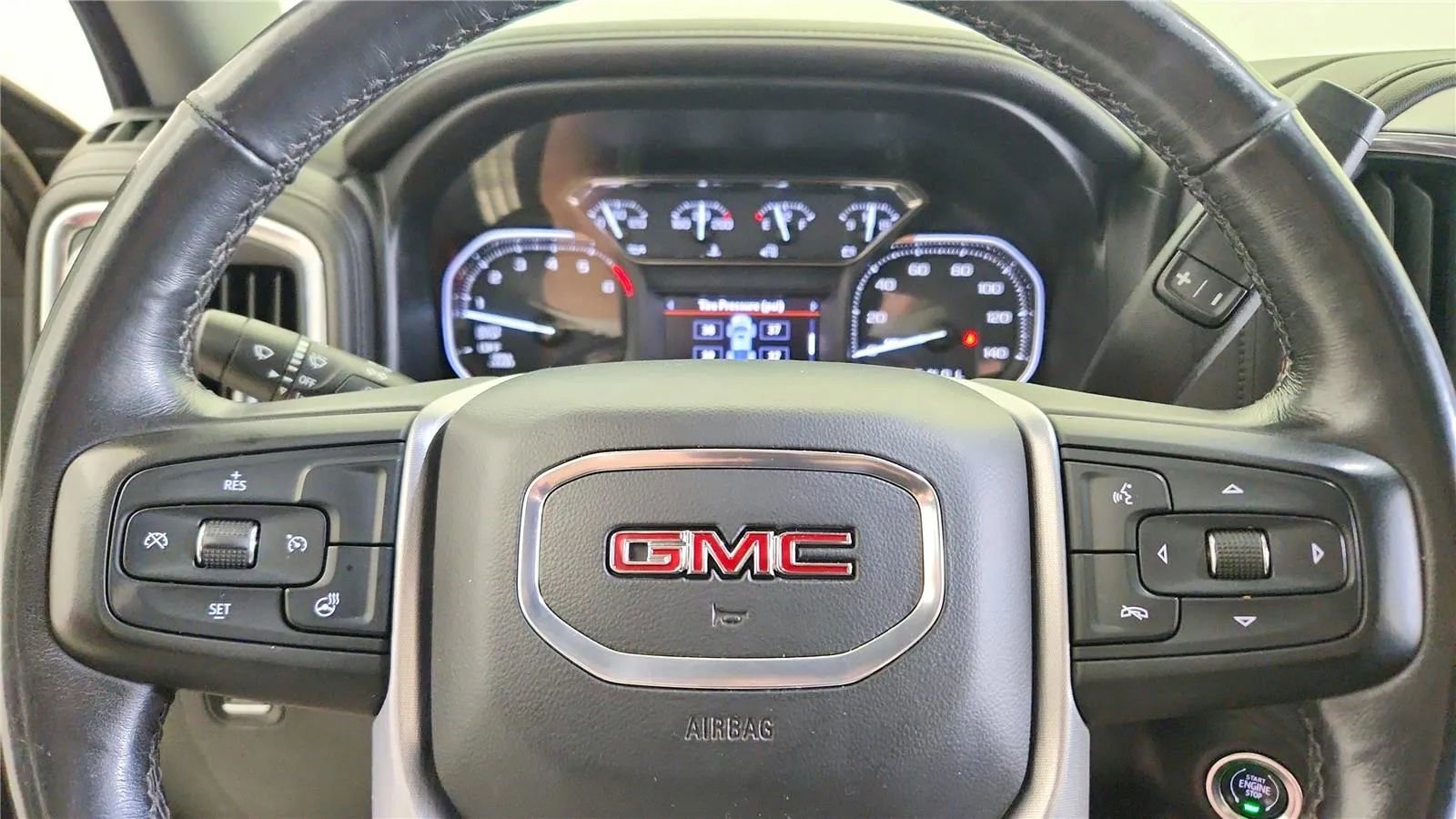 Used 2019 GMC Sierra 1500 SLE w/ X31 Off-Road Package AWD/4WD image 26