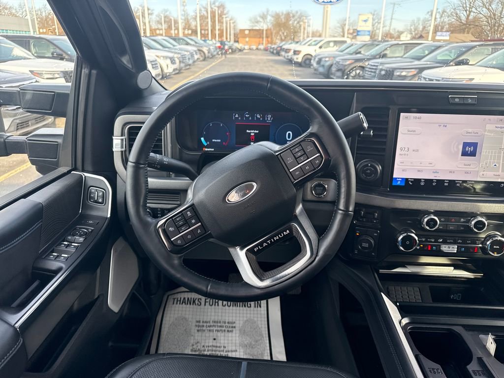 Used 2025 Ford F250 Platinum image 27