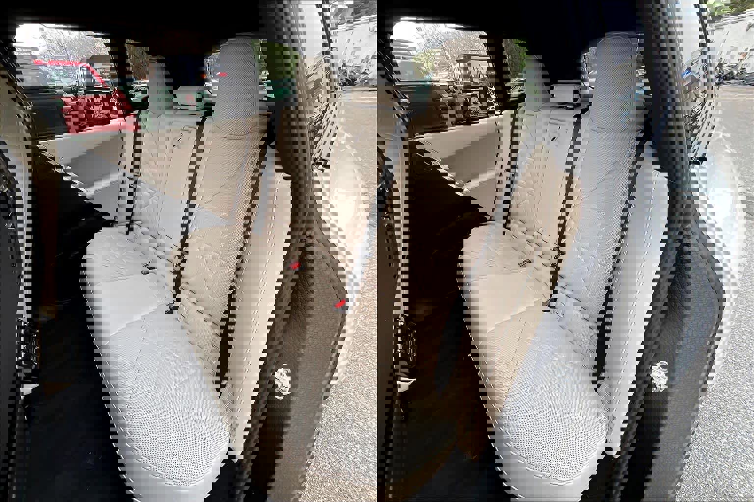 Certified 2024 BMW iX M60 image 21