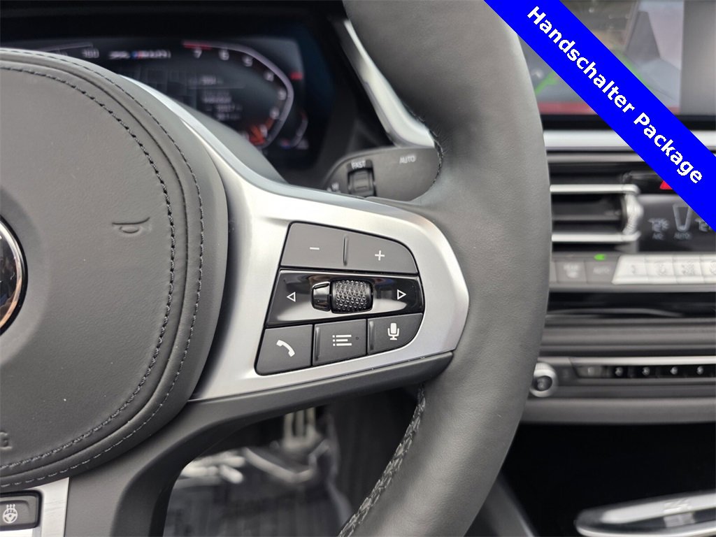 Used 2025 BMW Z4 M40i w/ Edition image 18