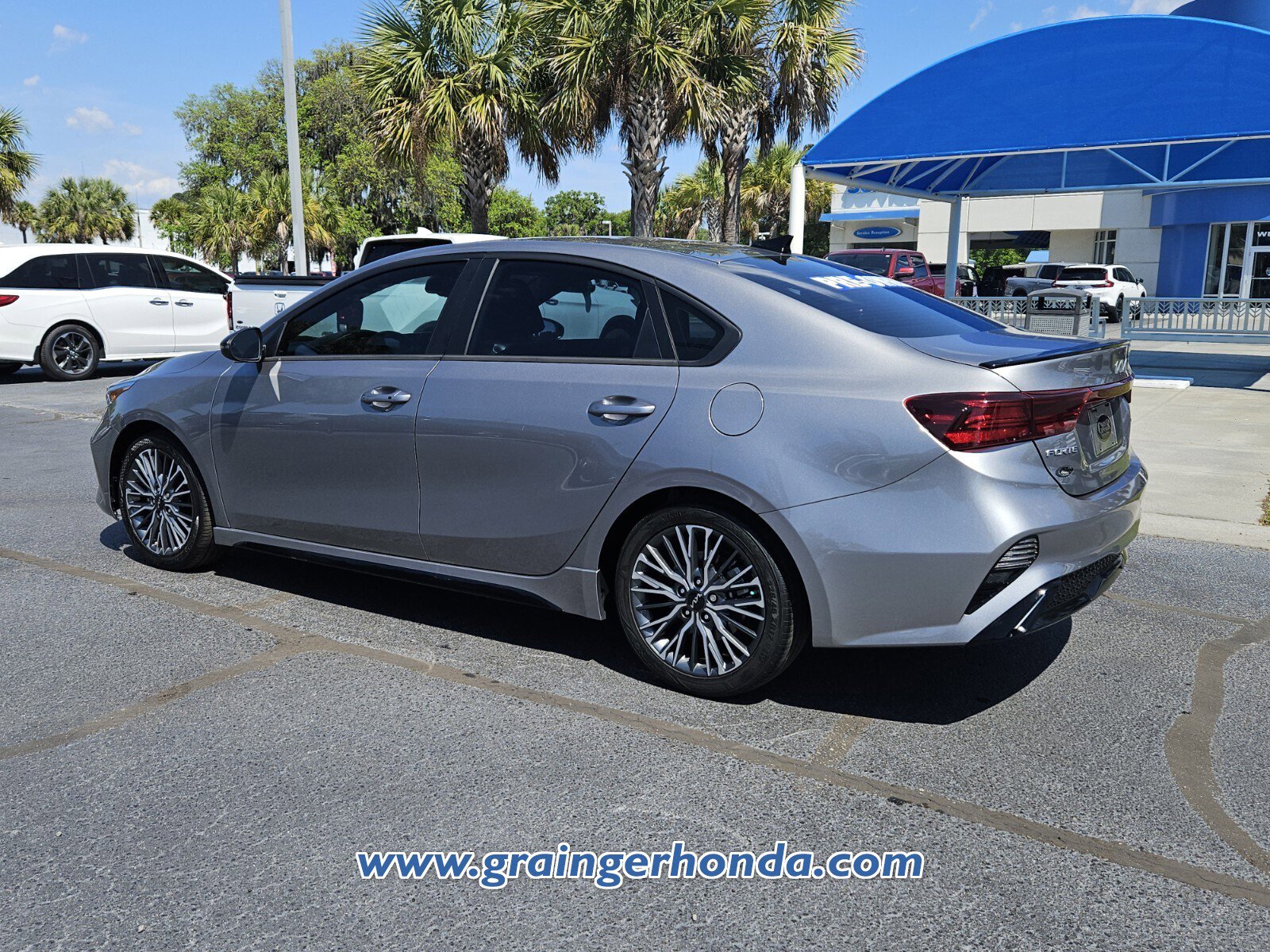 Used 2023 Kia Forte GT-Line w/ GT-Line Premium Package image 3