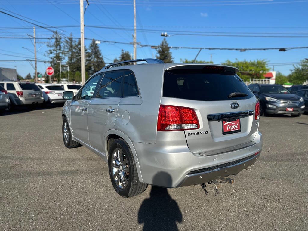 Used 2013 Kia Sorento SX w/ SX Premium Pkg AWD/4WD image 9