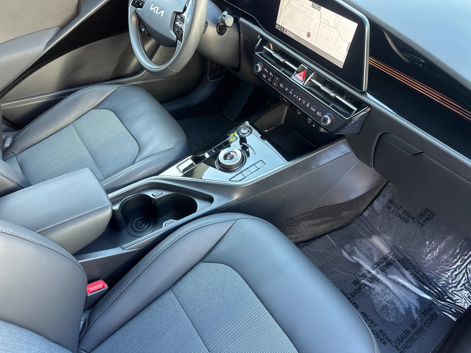 Used 2023 Kia Niro Wind FWD image 16