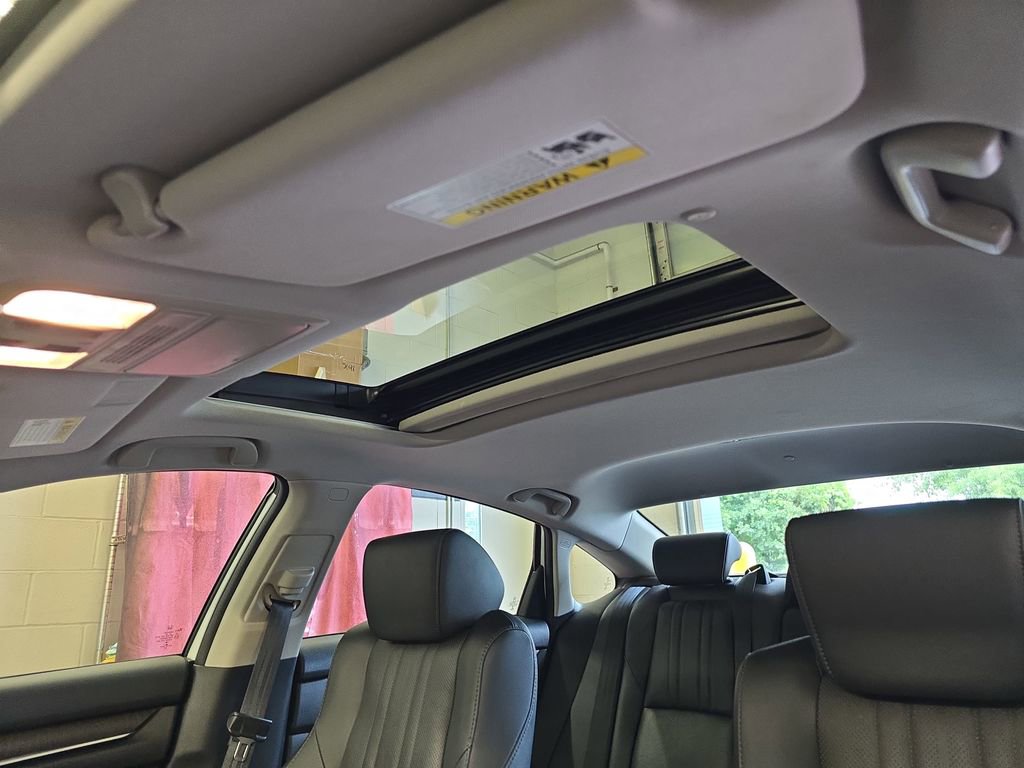 Used 2021 Honda Accord EX-L image 29