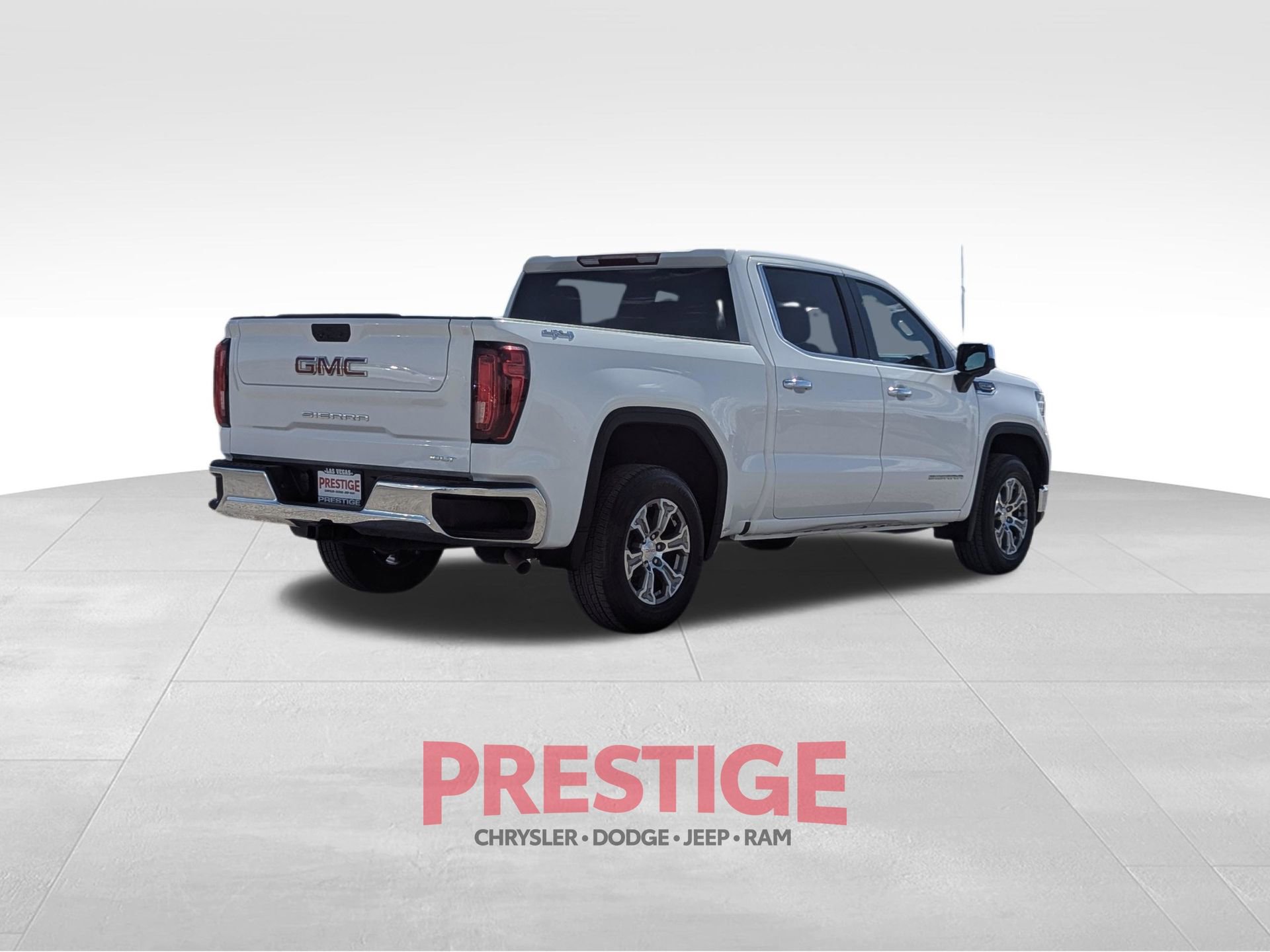 Used 2025 GMC Sierra 1500 SLT AWD/4WD image 9