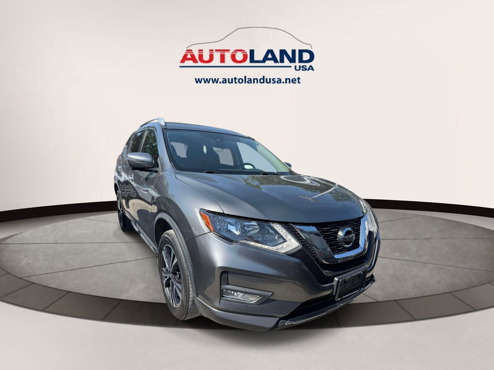 Used 2017 Nissan Rogue SL AWD/4WD image 2