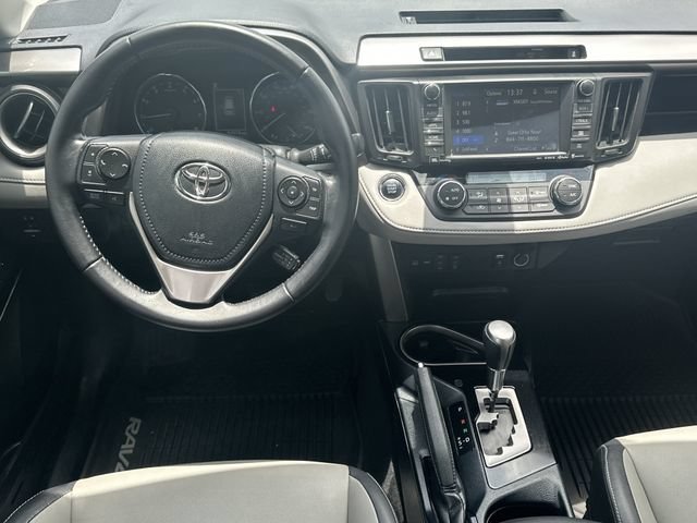 Certified 2016 Toyota RAV4 Limited FWD image 7