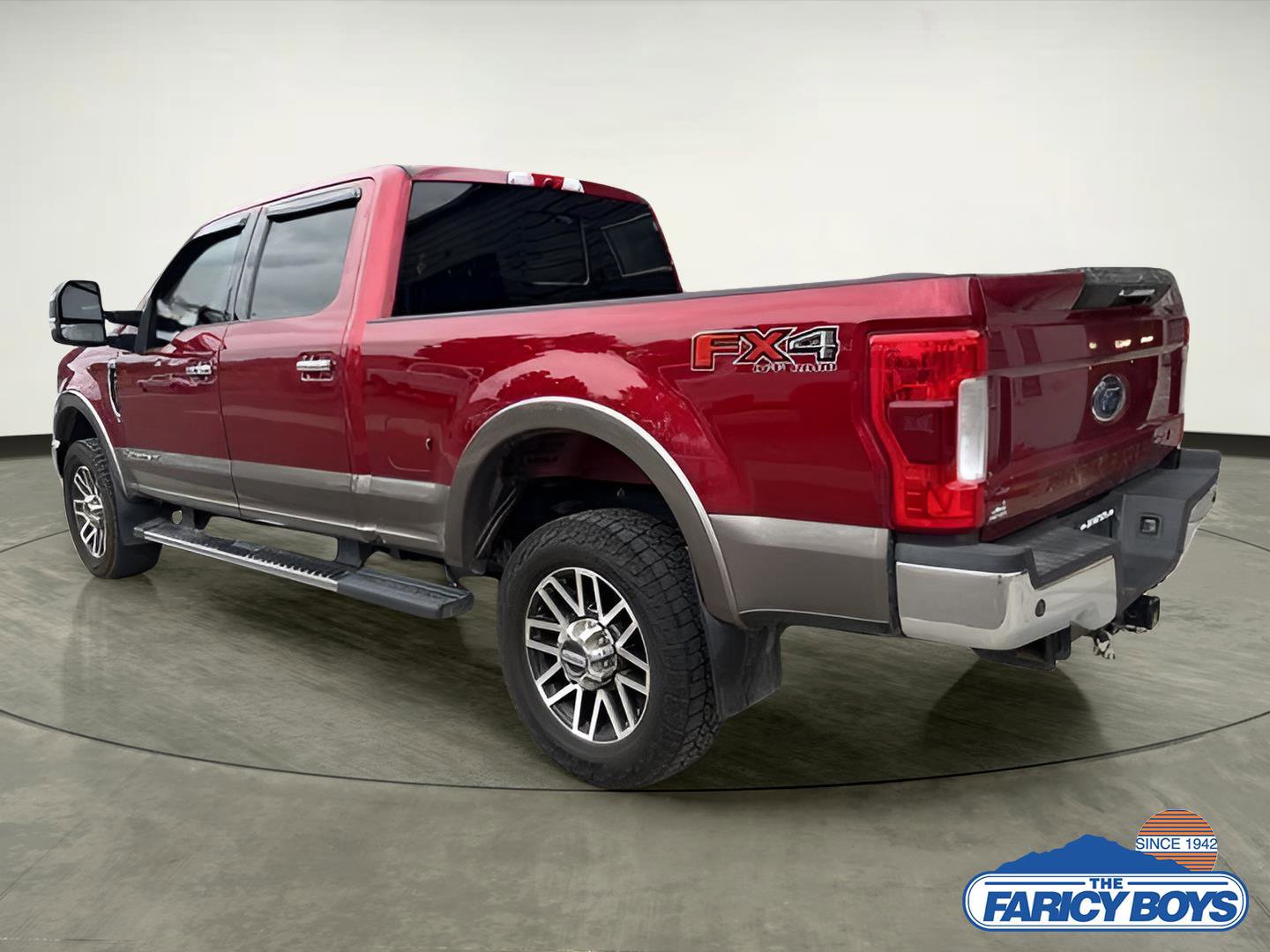 Used 2019 Ford F350 Lariat w/ Lariat Ultimate Package image 2
