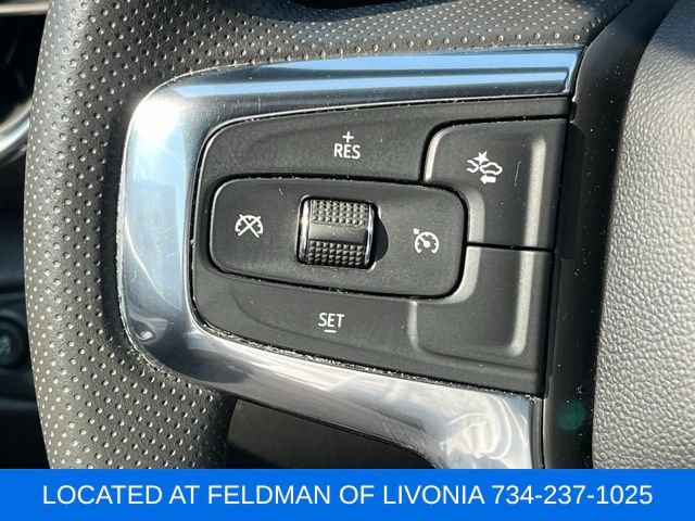 Used 2025 Chevrolet Blazer LT AWD/4WD image 35
