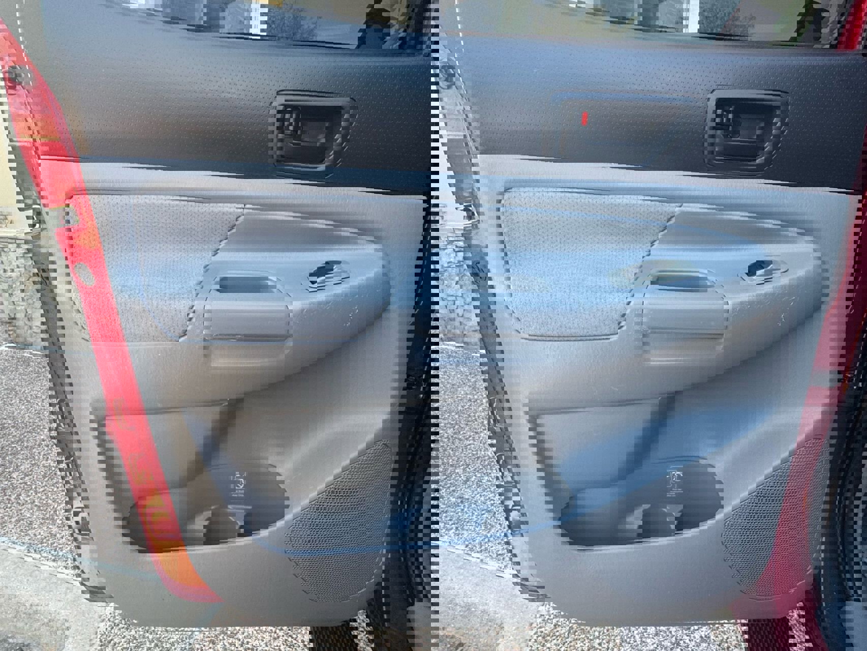 Used 2005 Toyota Tacoma Base V6 image 24