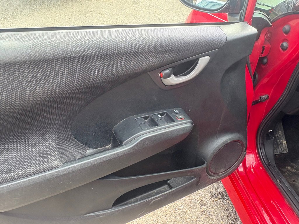 Used 2013 Honda Fit Sport image 13