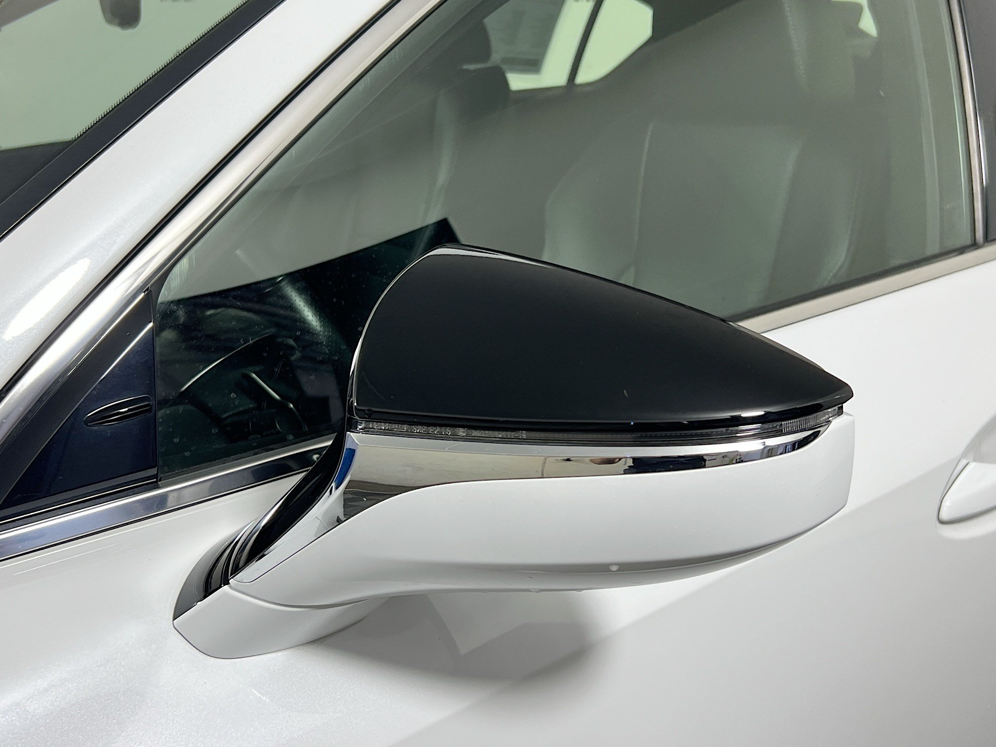 Used 2023 Lexus IS 350 F Sport w/ Memory Package RWD image 12