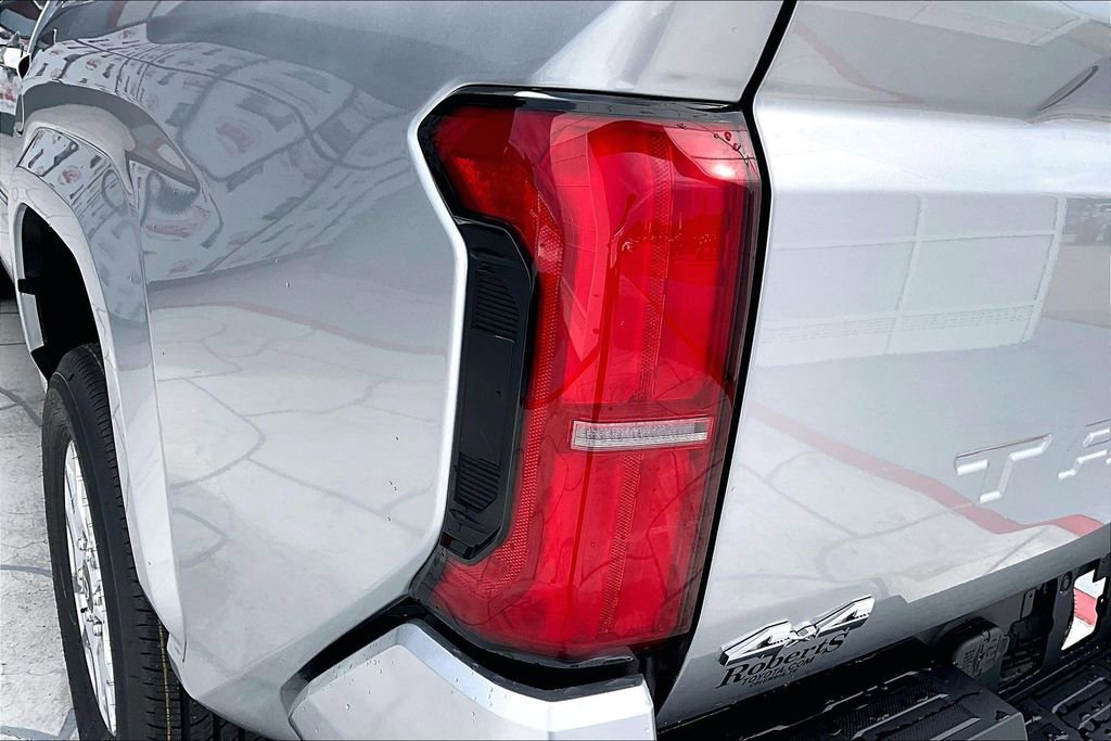New 2026 Toyota Tacoma SR5 AWD/4WD image 21