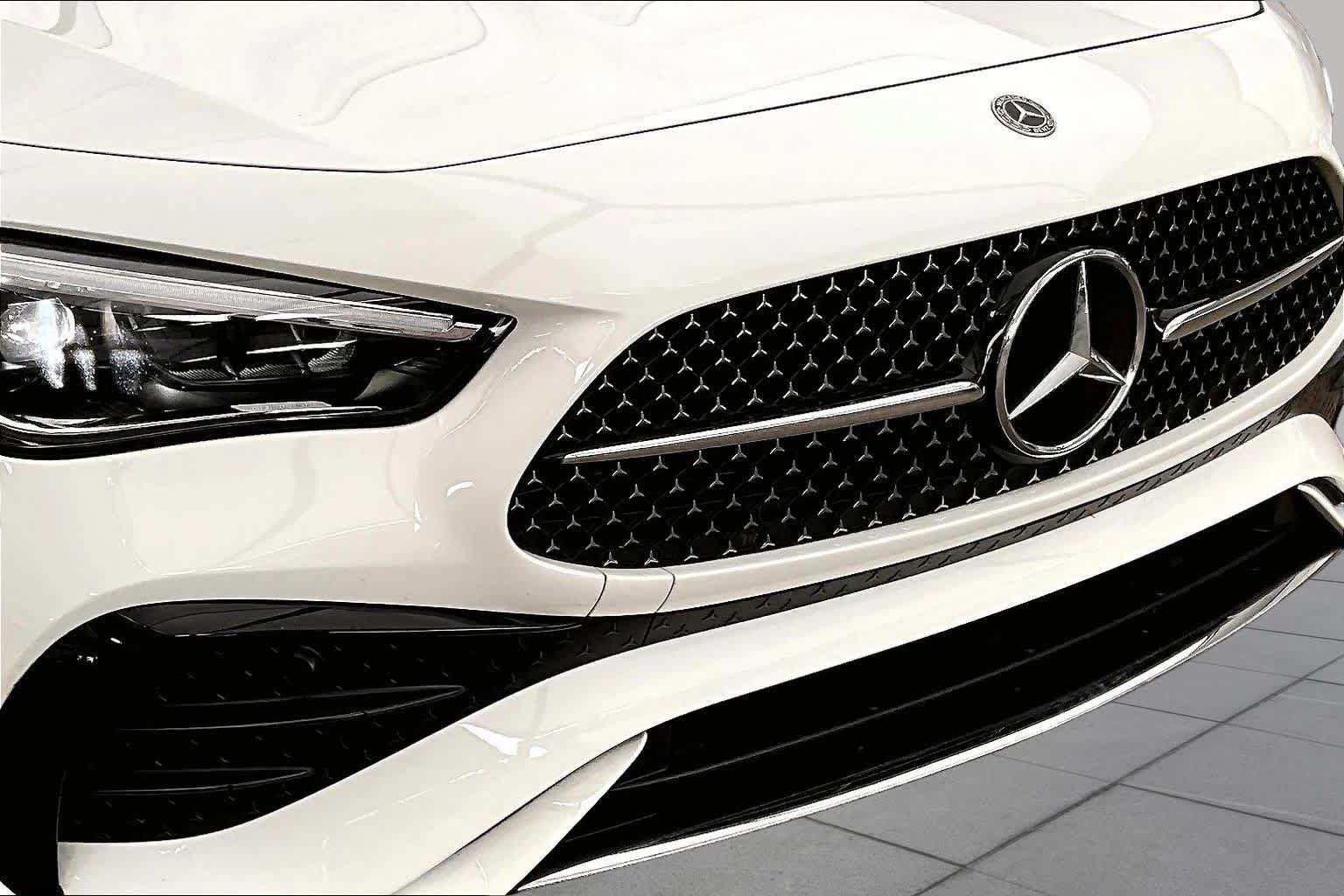 Used 2024 Mercedes-Benz CLE 300 4MATIC Coupe image 30