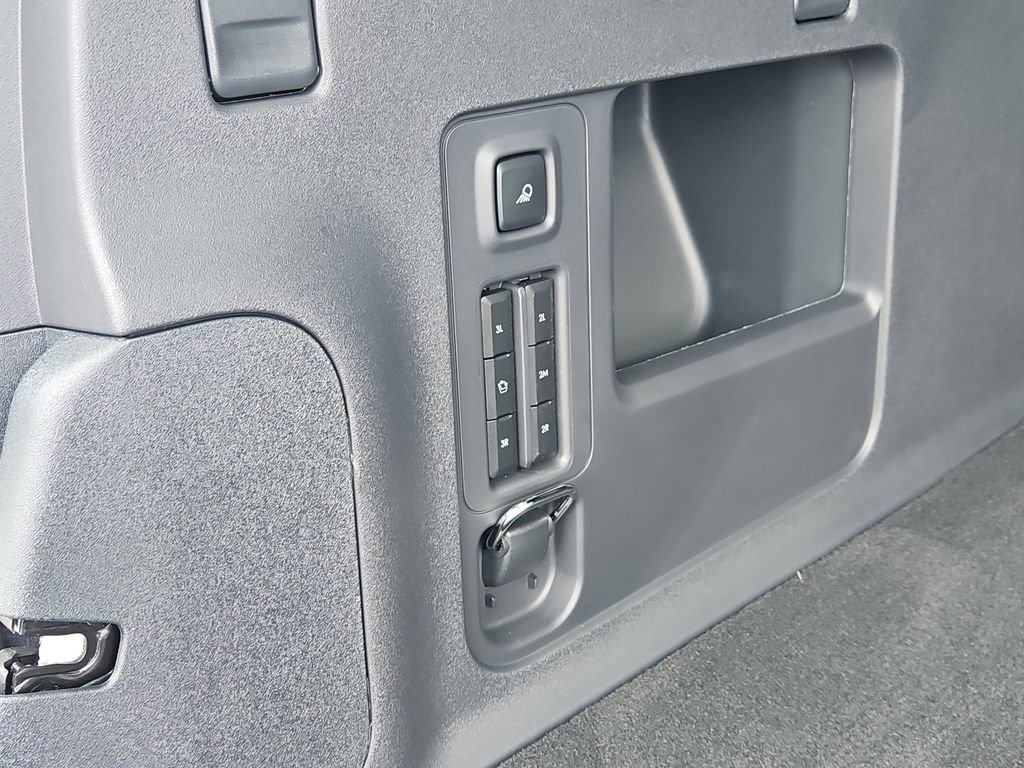 New 2025 Lincoln Navigator L Reserve w/ Jet Appearance Package image 11